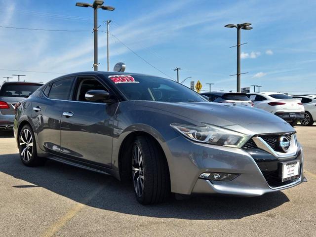 Photo of 2017 Gun Metallic Nissan Maxima