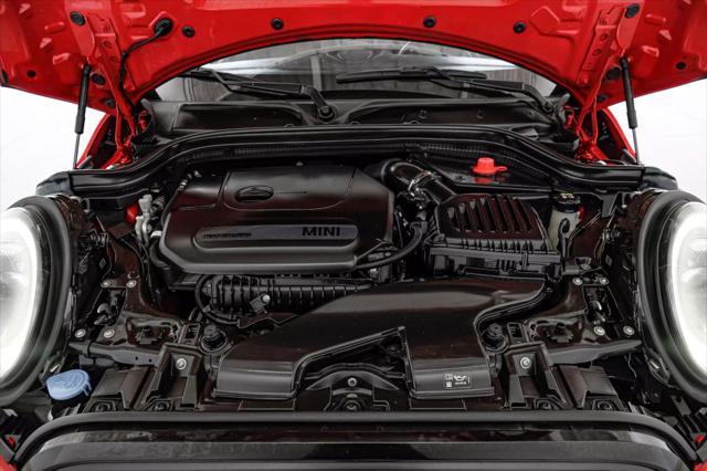 Photo of 2022 Red MINI Hardtop