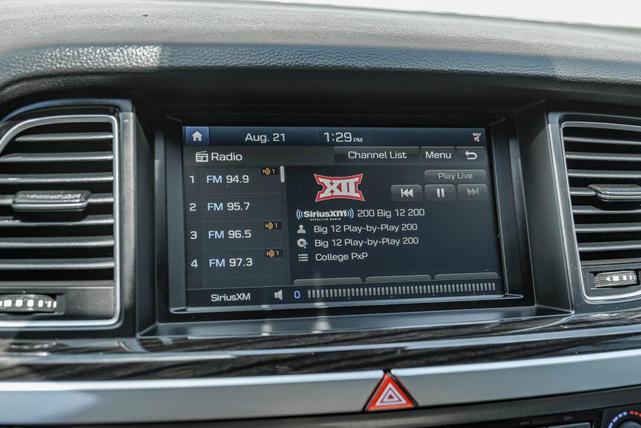 Photo of 2019 Gray Genesis G80