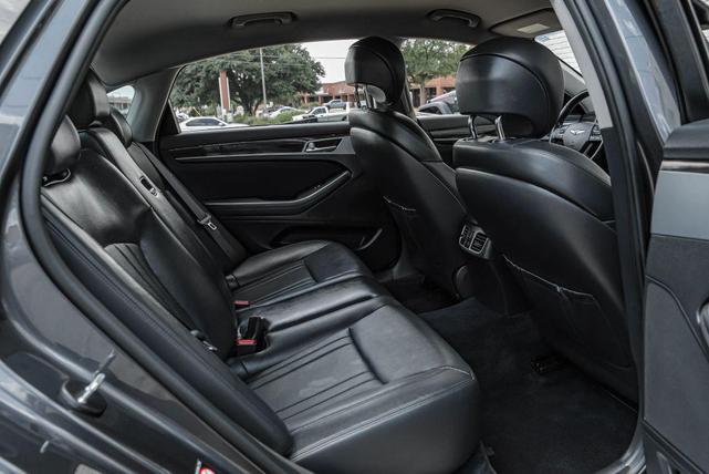Photo of 2019 Gray Genesis G80