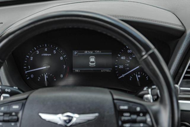 Photo of 2019 Gray Genesis G80