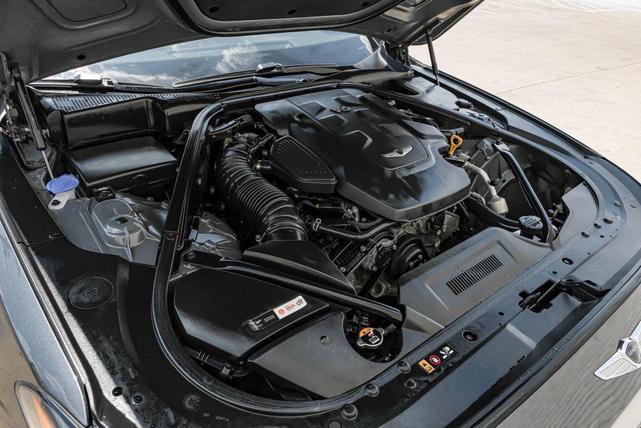 Photo of 2019 Gray Genesis G80