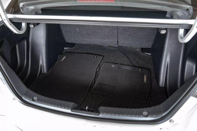 Photo of 2019 White Toyota Yaris Sedan