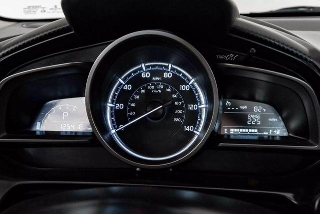 Photo of 2019 White Toyota Yaris Sedan