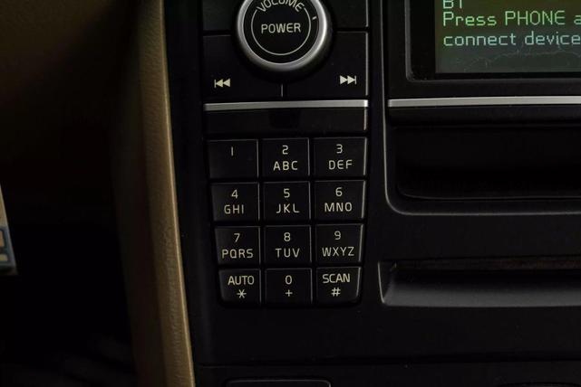 Photo of 2013 Gray Volvo XC90