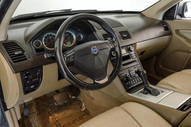 Photo of 2013 Gray Volvo XC90