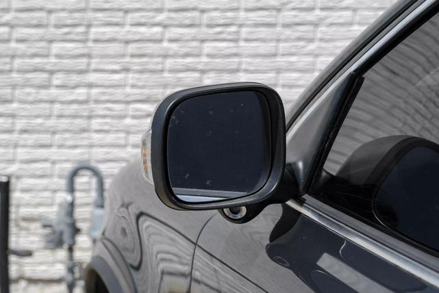Photo of 2013 Gray Volvo XC90