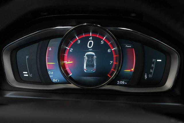 Photo of 2017 Gold Volvo S60 Inscription