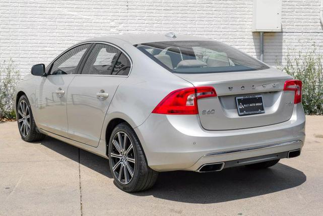 Photo of 2017 Gold Volvo S60 Inscription