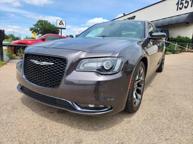 2016 Chrysler 300