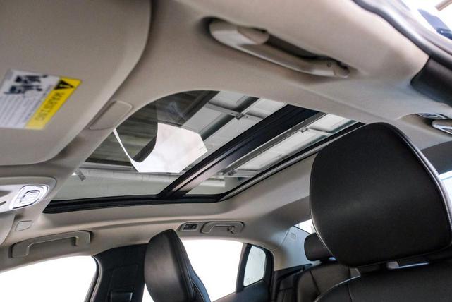 Photo of 2021 Blue Volvo S60