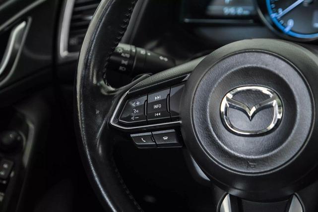 Photo of 2017 Gray Mazda Mazda3