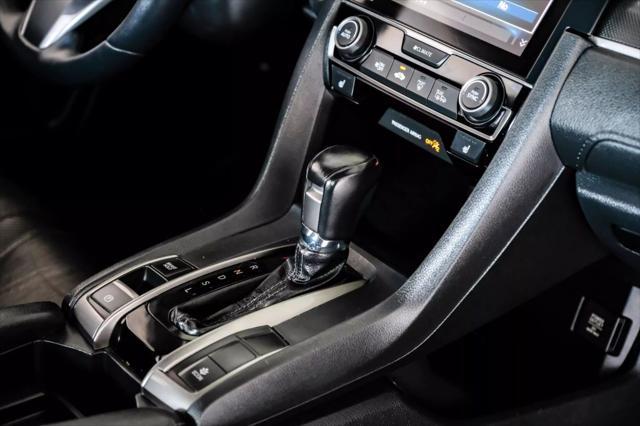 Photo of 2017 Black Honda Civic