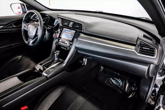 Photo of 2017 Black Honda Civic