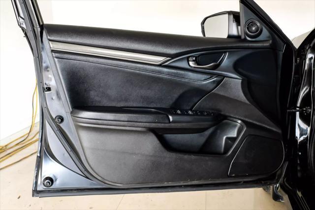 Photo of 2017 Black Honda Civic