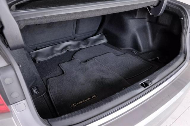 Photo of 2014 Gray Lexus IS 250
