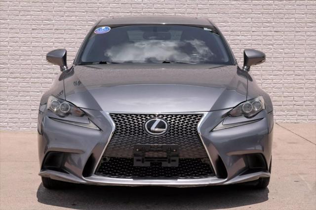 Photo of 2014 Gray Lexus IS 250