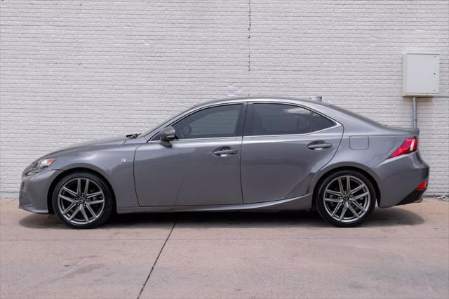 Photo of 2014 Gray Lexus IS 250