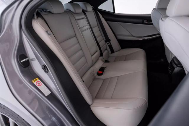 Photo of 2014 Gray Lexus IS 250