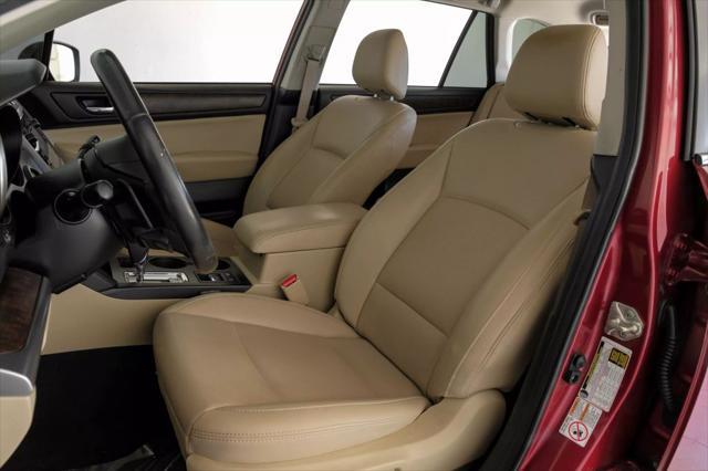 Photo of 2017 Venetian Red Pearl Subaru Outback