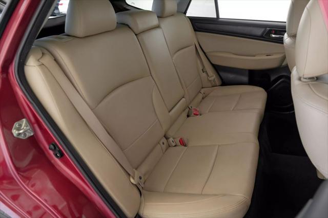 Photo of 2017 Venetian Red Pearl Subaru Outback