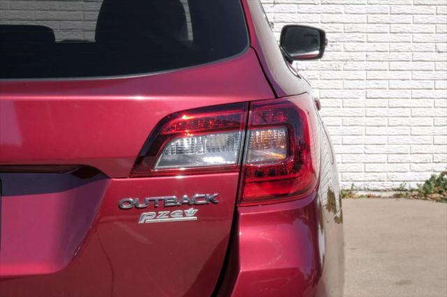 Photo of 2017 Venetian Red Pearl Subaru Outback