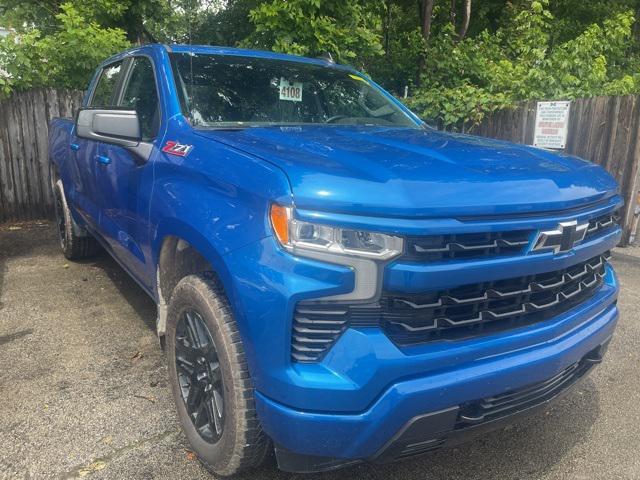 Photo of 2024 Glacier Blue Metallic Chevrolet Silverado 1500
