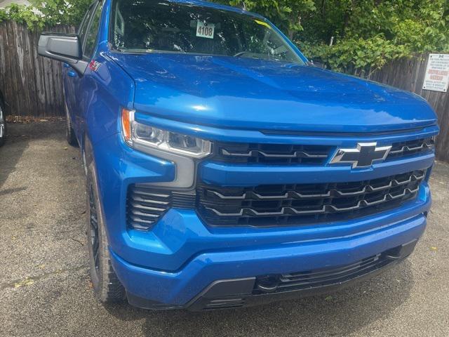 Photo of 2024 Glacier Blue Metallic Chevrolet Silverado 1500