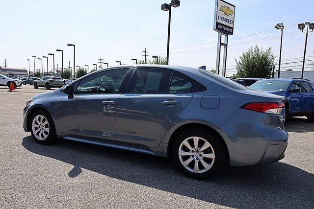 Photo of 2024 Celestite Toyota Corolla
