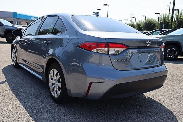 Photo of 2024 Celestite Toyota Corolla