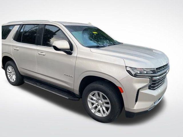 Photo of 2022 Empire Beige Metallic Chevrolet Tahoe
