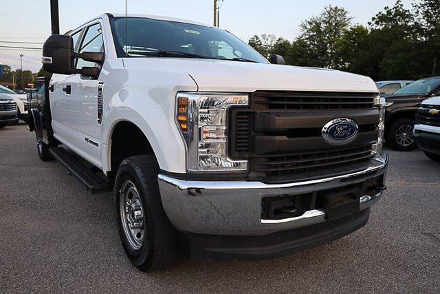 Photo of 2018 Oxford White Ford F-350