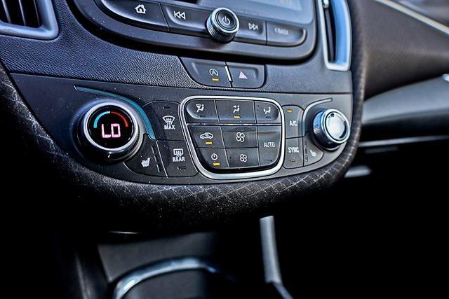 Photo of 2024 Lakeshore Blue Metallic Chevrolet Malibu