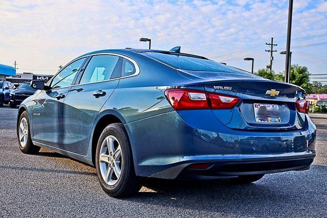 Photo of 2024 Lakeshore Blue Metallic Chevrolet Malibu