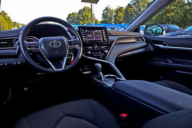 Photo of 2024 Midnight Black Metallic Toyota Camry