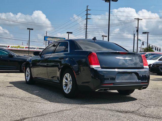 Photo of 2016 Maximum Steel Metallic Clearcoat Chrysler 300