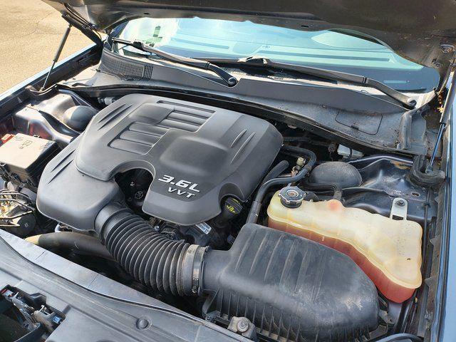 Photo of 2016 Maximum Steel Metallic Clearcoat Chrysler 300