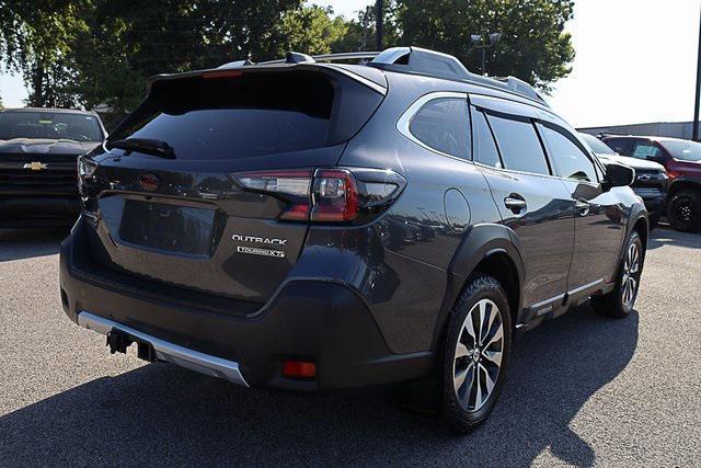 Photo of 2023 Magnetite Gray Metallic Subaru Outback