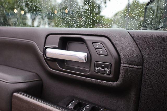 Photo of 2022 Summit White Chevrolet Silverado 2500