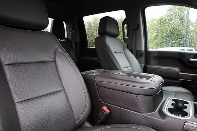 Photo of 2022 Summit White Chevrolet Silverado 2500