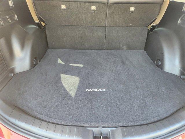 Photo of 2018 Ruby Flare Pearl Toyota RAV4