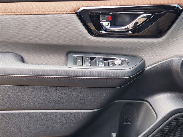 Photo of 2025 Sapphire Blue Pearl Subaru Forester Hybrid