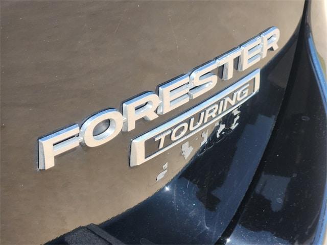 Photo of 2024 Crystal Black Silica Subaru Forester