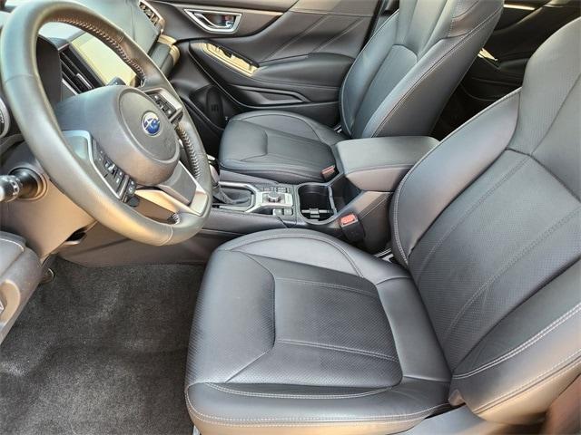 Photo of 2024 Crystal Black Silica Subaru Forester