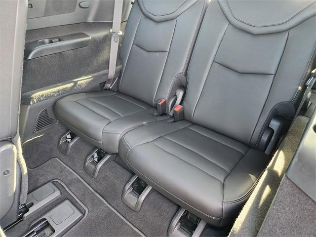 Photo of 2023 Silver Metallic Cadillac XT6