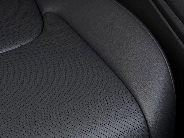Photo of 2026 Snow White Pearl Kia Carnival