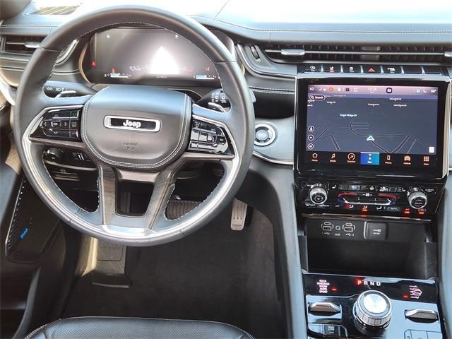 Photo of 2022 Velvet Red Pearlcoat Jeep Grand Cherokee