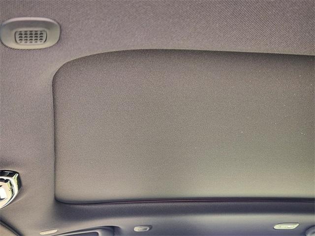 Photo of 2022 Velvet Red Pearlcoat Jeep Grand Cherokee