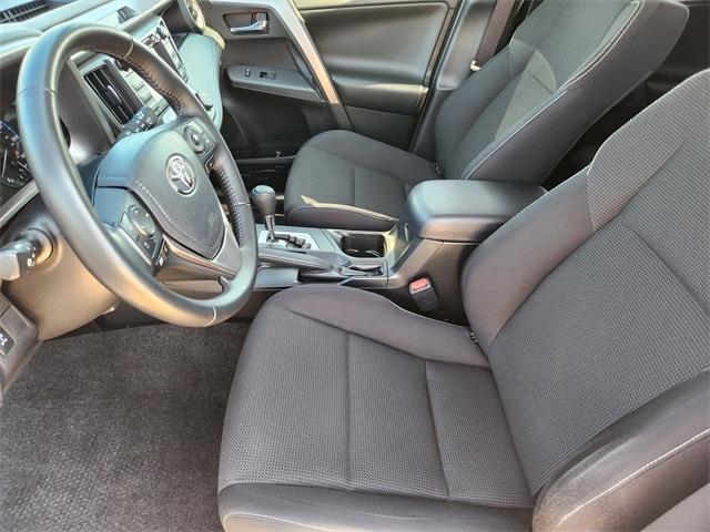 Photo of 2018 Silver Sky Metallic Toyota RAV4