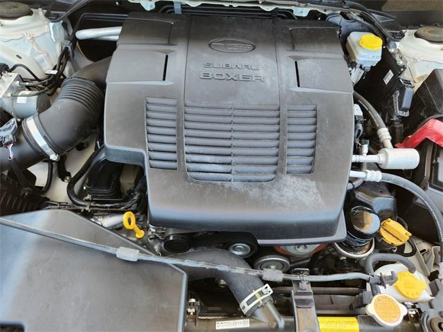 Photo of 2022 Crystal White Pearl Subaru Forester